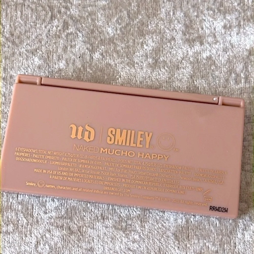 Brand New Urban Decay Naked Eyeshadow Palette & Charlotte Tilbury Blush Palette
